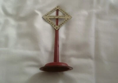 American Flyer #206 Pre-war O Gauge Railroad Crossing Danger Signal, red - Image 1 of 3