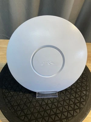 Ubiquiti Networks UniFi UAP-PRO Wireless Access Point - Image 1 of 2