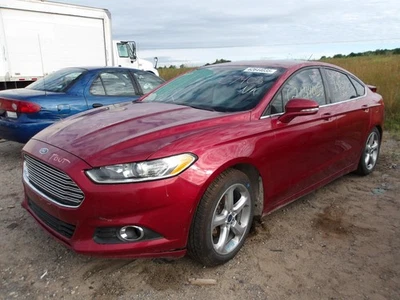 Vidrio de puerta delantera derecha usado se adapta a: Ford Fusion 2015 vidrio solar delantero derecho Foto 1 de 4