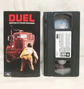 Duel VHS Steven Spielberg Action Thriller Horror 1990 MCA Universal Release OOP - Picture 1 of 3