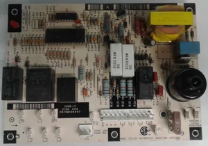 Furnace Control Board 1068-83-119A LH33WP003 1068-11 V04 (7601) D2 CP - Picture 1 of 5