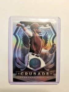 2020 Panini Crusade Holo #11 Fernando Tatis Jr. - Bild 1 von 2