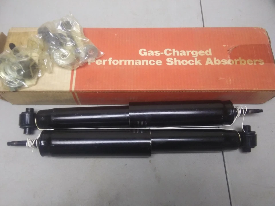 Amortiguadores traseros de gasolina Ford/Mercury Fairmont 1978-1986, Mustang, Granada, Cougar    Foto 1 de 1