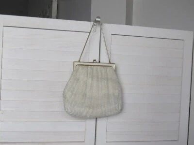 Vintage Whiting & Davis Metal Mesh Purse White Kiss Lock Chain Handle - Image 1 of 4
