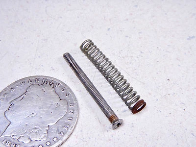 77 KAWASAKI KZ650 KZ650B TORNILLO AJUSTADOR DE FAROS Y RESORTE Foto 1 de 4