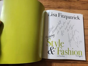 Lisa Fitzpatrick SIGNED Enjoying Style & Fashion 2010 First Edition SC COA - Picture 1 of 6