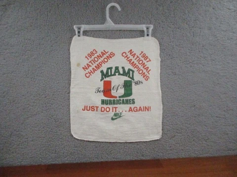 Very Rare Vintage 1988 NCAA University Of Miami Hurricanes Nike Towel Champions Cover