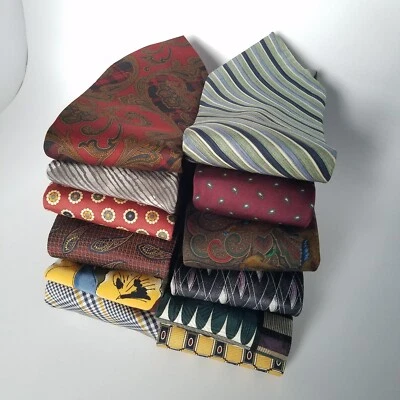 Paquete de corbatas de seda de marcas mixtas de 12 piezas Ralph Lauren de colección impresiones mixtas preppy Foto 1 de 4