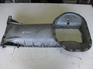 Mercedes-Benz Upper Engine Oil Sump 280 W123/116/126/107/123 A1100100913 - Foto 1 di 5