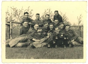 Orig. Foto Pz.Rgt.2 Panzermann mit viele Panzermütze Kaserne EISENACH Thüringen - Bild 1 von 1