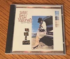STEVIE RAY VAUGHAN & DOUBLE TROUBLE "THE SKY IS CRYING" RARE ORIGINAL 1991 USACD - Imagen 1 de 1