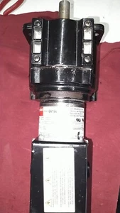 Dayton DC Gearmotor 6A194A 1/20HP 90V F/L RPM: 8.7 Ratio 208:1 - Picture 1 of 5