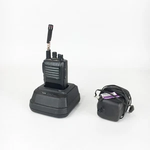 Vertex Standard VX-417-3-5 UHF Two-Way Radio 16 Channel + Dock + PSU - Picture 1 of 6