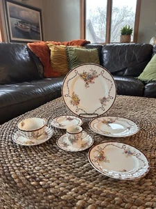 8 Piece Pl. setting “ Husk“ Copeland plate, bread plate, tea, coffee cup,desert - Picture 1 of 21