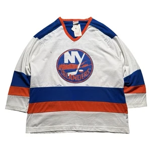 Pierre Turgeon New York Islanders Nutmeg 1990's White Jersey Men's Size L NOS - Picture 1 of 7