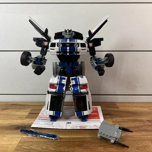 Transformers Alternators Ford Mustang GT Wheeljack Complete Figure Ships Fast! - Picture 1 of 8