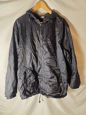 Chaqueta con capucha de nailon Dickies para hombre abrigo aislado forrado con cremallera azul marino mediano Foto 1 de 4
