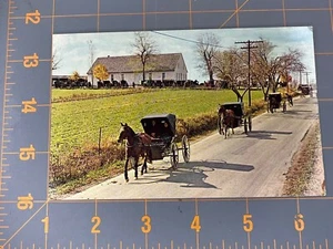 Postkarte RPPC Mennonitenkutschen in Kirche Pferd gedeckter Buggy Amish 1967 - Bild 1 von 2