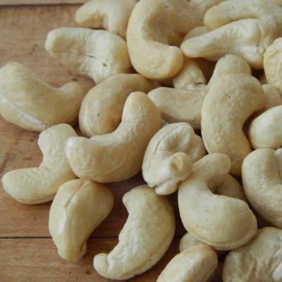 Raw Whole Cashews, 320 ct - Image 1 of 2