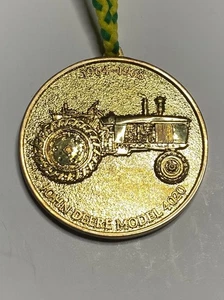 Ertl Precision Classics #3 John Deere Model 4020 Original Gold Tone Coin - Picture 1 of 3