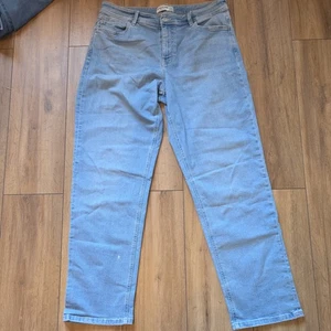 Next Ladies Relaxed Boyfriend Mid Rise Blue Jeans Size 14 XL Excellent Condition - Picture 1 of 7