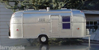 Remolque cámper Airstream escala 1/25 diorama artículo accesorio Foto 1 de 4