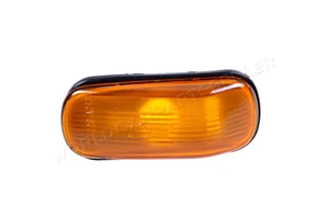 TYC Indicator Black For SAAB 90 900 I II 9000 9-3 9-5 9521832 - Picture 1 of 2
