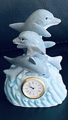 Dekofigur Mit Uhr Delphine Kunststein 9x15x6cm - Bild 1 von 3