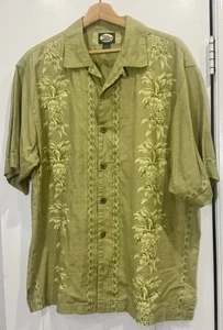 Tommy Bahama Shirt Mens Medium Short Sleeve 100% Cotton Hawaiian Camp Shirt - Picture 1 of 3