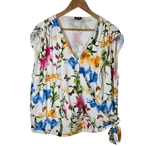INC International Concepts Floral Mariposa Envoltura Lateral Corbata Top Talla Grande 0X - Imagen 1 de 6