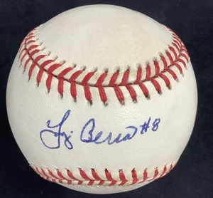 Béisbol firmado por Yogi Berra BB NY Yankees Salón de la fama autógrafo #8 inscripción JSA - Imagen 1 de 7