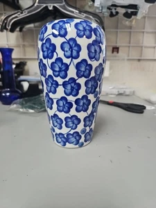 Vintage Chinese Trumpet Vase Blue and White, Floral Design, 8" Tall - Picture 1 of 4