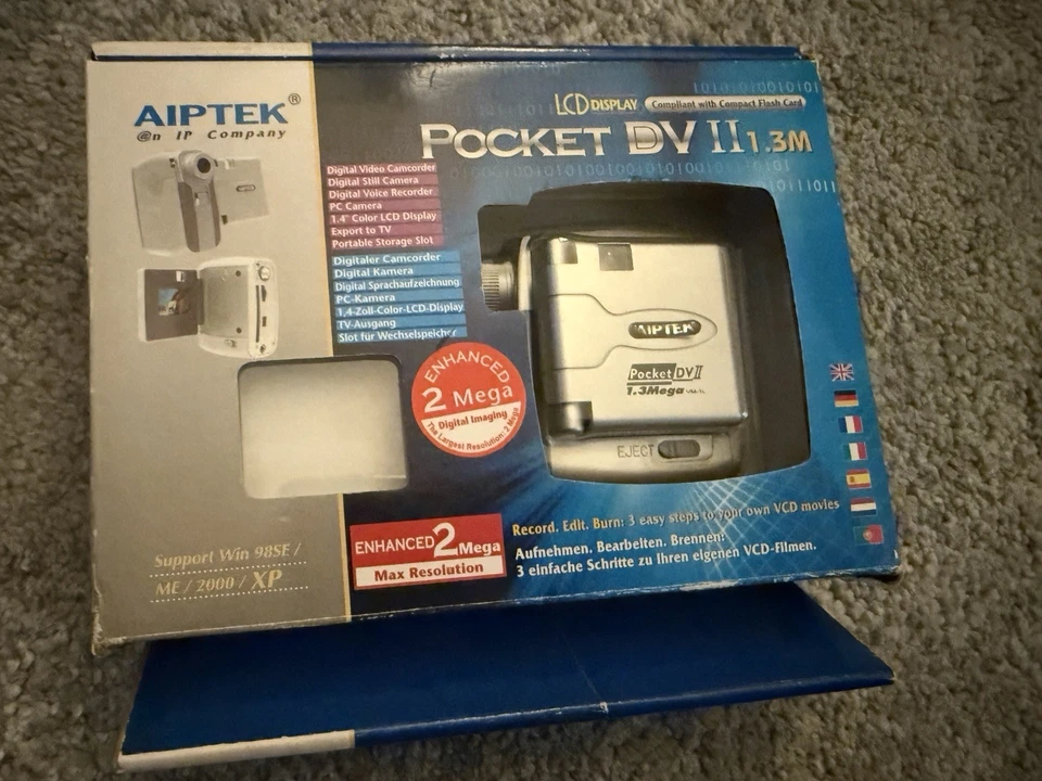 Aiptek Pocket DV LCD Display 1.3M Digital Video Camera - Image 1 of 2