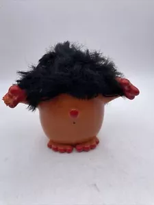 Figura Troll Naranja Hairy Gone Gonks 1964 De Colección Cabello Negro Raro - Imagen 1 de 10