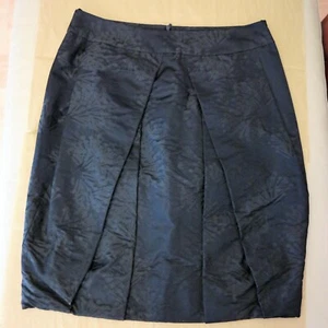 Hugo Boss Black Embossed Floral Bubble Skirt Size 6 - Picture 1 of 4