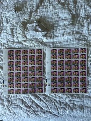 USPS Stamp Sheets 29 Cent, Elvis Presley 1992 USA x2 Total - Image 1 of 4