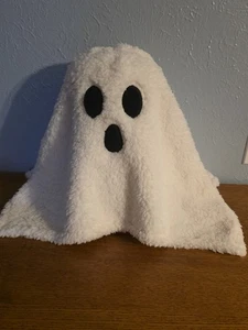 Costco Trendy Brentwood Sherpa Ghost Plush Halloween Decor Pillow White NEW - Picture 1 of 2