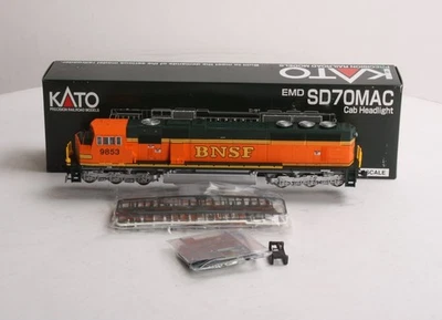 Kato 37-6404 HO BNSF Heritage ll EMD SD70MAC Diesel Locomotive #9853 LN/Box - Image 1 of 4