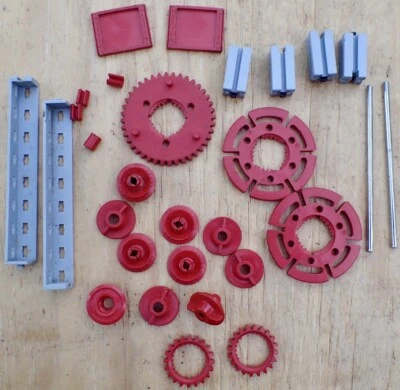 Fischertechnik Vintage 1970's variety of (29) Pieces Building Parts Wheels - Image 1 of 4
