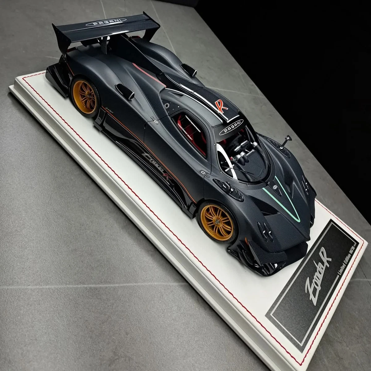 Pagani Zonda R 1 18 online kaufen | eBay