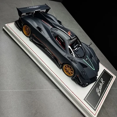 1:18 DINO MODELS - FULL CARBON BODY Pagani Zonda R - Limited Edition - Immagine 1 di 3