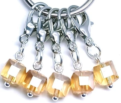 Marcadores de puntada fina MikieLou cubos de champán cristal austriaco ganchillo para tejer Foto 1 de 2