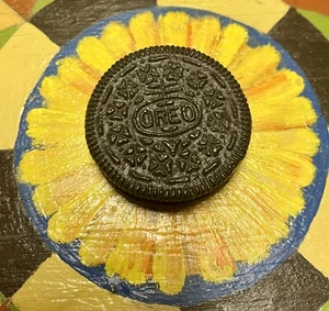 Realistic Faux Fake Play Food Nabisco OREO COOKIE #UPST- FFD5 - Picture 1 of 3
