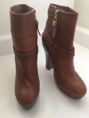 Botines de Cuero Juicy Couture Diseñador Marrón Plataforma Tacones Altos Botines 8.5 Foto 1 de 4
