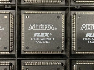 1-PCS Altera EPF6016AQC208-1 FPGA FLEX 6000 Family 16K Gates 1320 Cells 200MHz - Picture 1 of 1