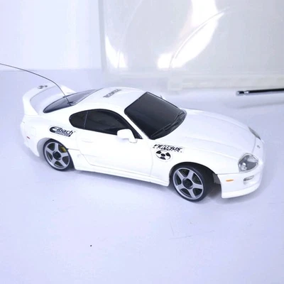 XMODS Supra - *Para piezas o reparación no funciona* Buen cuerpo y luces Foto 1 de 4