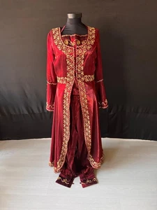 Trachtenrotes Bindallı, türkisches Damenkostüm, osmanisches Modell Kaftan, Henna - Bild 1 von 16
