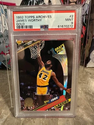 James Worthy #2 PSA 9 (1992 Topps Archives) - Dorado Foto 1 de 2