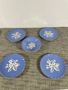 4 Vintage Harker Pottery Cameo Bread & Butter Plates and 1 small bowl READ! - Picture 1 of 13