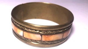 Beautiful Vintage Copper and Pink Orange Bangle Bracelet - C* - Foto 1 di 5